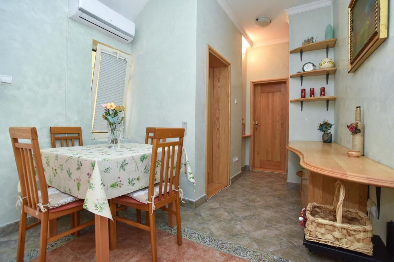 Comfort Inn Old Town 부드바 외부 사진